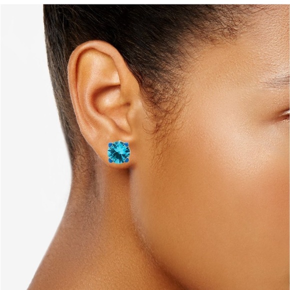 🆕 Kate Spade Heart Studs, Light Sapphire. 🩵 Brand New Never Worn. - Picture 5 of 5